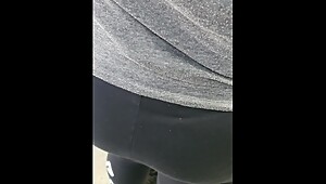 Step mom in black leggings doesn't wear panties in the restaurant kitchen