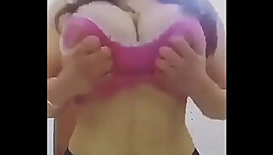Sexy indian Girlfriend sonali playing with her boobs