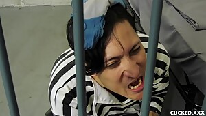 Romi Rain's Pathetic Husband is in Jail so She Fucks the Guard