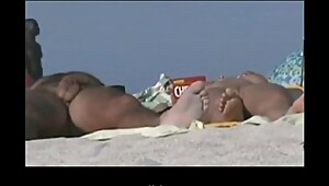 Naked Babes on the Beach, Free Naked Beach Porn webcam webcams cams